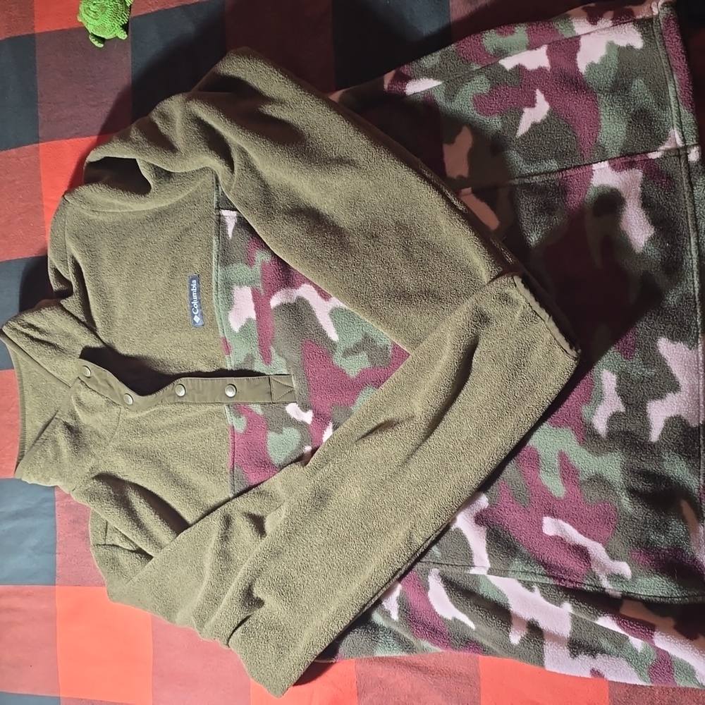 Columbia pullover